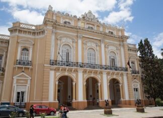 RECAMBIO EN DIPUTADOS