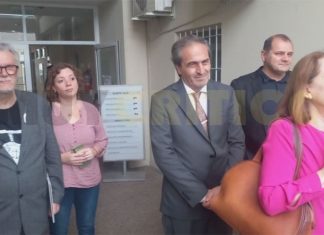 TURISTAS FRANCESAS: BOUVIER PIDE QUE SE REABRA CAUSA