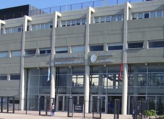 EL PERITO FORENSE DEL PODER JUDICIAL IMPUTADO POR ABUSOS SEXUALES VENÍA CON CINCO DENUNCIAS Y SEGUIA EJERCIENDO