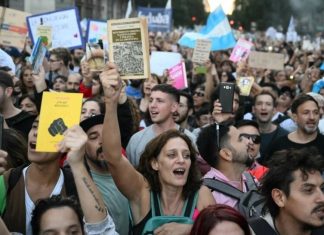 GRAN APOYO DESDE DIPUTADOS A LA MARCHA POR LA EDUCACIÓN PÚBLICA