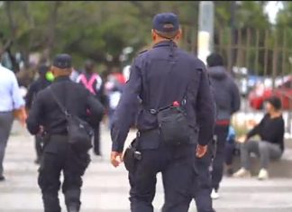 TRAS LAS DENUNCIAS DEL MATERNO INFANTIL DESALOJARON A VENDEDORES DE COMIDA CALLEJERA