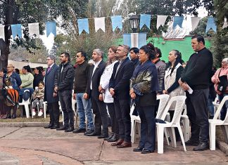 ACTO POR EL DÍA DE LA BANDERA EN EL GALPÓN