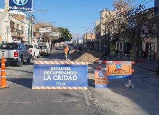 LA MUNICIPALIDAD ACONDICIONA LA CALZADA DE AVENIDA SAN MARTÍN AL 1.400