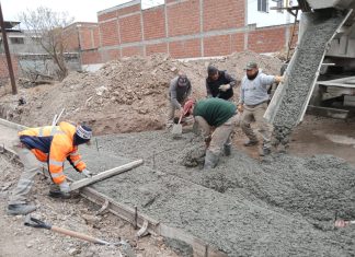 AVANZAN LAS OBRAS EN CALLES DE VILLA PALACIOS Y MARÍA ESTHER