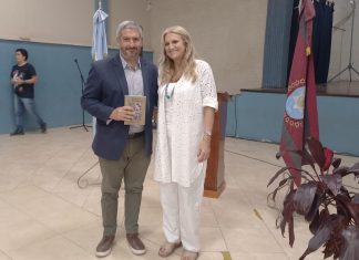 PRESENTARON LA NOVELA “ESTECO, LA CIUDAD IMPOSIBLE”