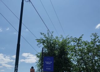 LA MUNICIPALIDAD COLOCA CARTELES IDENTIFICATORIOS EN CASI 30 BARRIOS