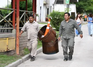 LA MUNICIPALIDAD REALIZÓ UN OPERATIVO DE DESCACHARRADO EN LA UNSA