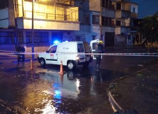 LA MUNICIPALIDAD ASISTE A LOS VECINOS AFECTADOS POR LA TORMENTA