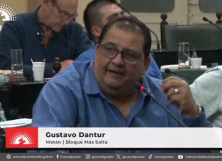 “LA ENSEÑANZA NO SOLO ES LA TRANSMISIÓN DE CONOCIMIENTO, POR SOBRE TODAS LAS COSAS ES TRANSMITIR VALORES”