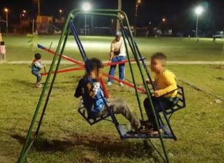 COLOCARON NUEVAS LUMINARIAS LED EN LA CANCHITA DEL BARRIO 17 DE OCTUBRE