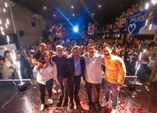 UNIDOS POR SALTA PRIORIZA LA PRESENCIA EN LOS BARRIOS JUNTO A DIRIGENTES CAPITALINOS