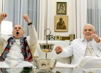 FRANCISCO EN EL CINE: PIZZA, BIRRA, FUTBOL Y DOS PAPAS BIEN DIFERENTES