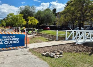 CRUZÁ SEGURO: INSTALARON NUEVAS PASARELAS EN PARQUE BELGRANO