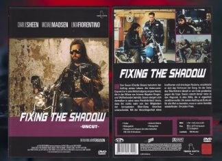 LA PELÍCULA DE CULTO QUE PROTAGONIZÓ CHARLIE SHEEN BASADA EN LA VERDADERA HISTORIA DEL POLICÍA DAN BLACK