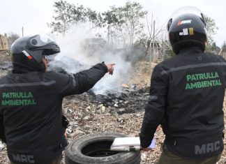 DETECTARON Y MULTARON A UN HOMBRE QUE PRENDIÓ FUEGO EN UN DESCAMPADO