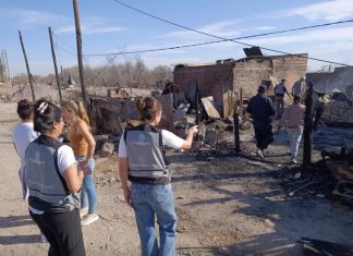 DESARROLLO SOCIAL ASISTE A FAMILIAS AFECTADAS POR INCENDIOS Y CONTINGENCIAS CLIMÁTICAS EN TODA LA PROVINCIA