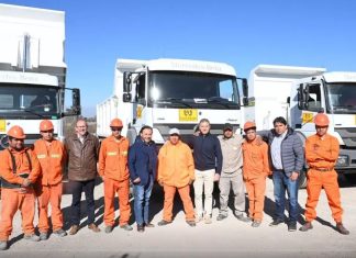 LA DIRECCIÓN PROVINCIAL DE VIALIDAD SUMÓ NUEVAS MAQUINARIAS CON UNA ENTREGA REALIZADA POR EL GOBERNADOR SÁENZ