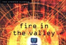 DESDE LAS PÁGINAS A LA PANTALLA: “FIRE IN THE VALLEY”, LA CRÓNICA QUE CAPTURÓ EL NACIMIENTO DE LA ERA DIGITAL