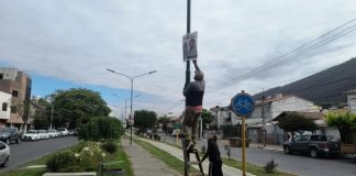 LA MUNICIPALIDAD COMENZÓ CON EL OPERATIVO DE RETIRO DE CARTELERÍA POLÍTICA