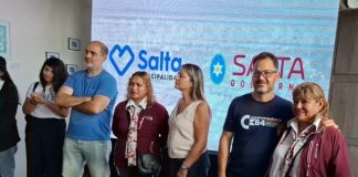 CASI 100 FAMILIAS DE JUAN MANUEL DE ROSAS RECIBIERON LAS ESCRITURAS DE SUS VIVIENDAS