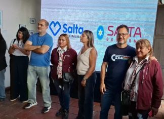 CASI 100 FAMILIAS DE JUAN MANUEL DE ROSAS RECIBIERON LAS ESCRITURAS DE SUS VIVIENDAS