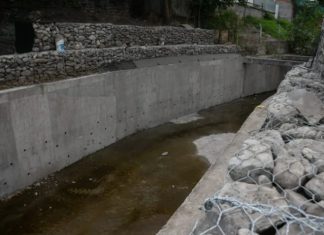 LA OBRA DE REVESTIMIENTO DEL CANAL TINKUNAKU ESTÁ PRÓXIMA A FINALIZAR