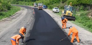YA SE REPAVIMENTARON 25 KILÓMETROS DE LA RUTA PROVINCIAL 5