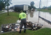 LLUVIAS EN LA CIUDAD: EL MUNICIPIO RETIRÓ MÁS DE UNA TONELADA DE BASURA DE LOS DESAGÜES