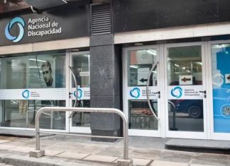 OTRO MAZAZO A LA DISCAPACIDAD