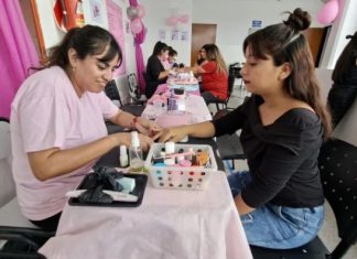 SE REALIZÓ LA GRAN EXPO DE ALUMNOS DE LA ESCUELA DE EMPRENDEDORES