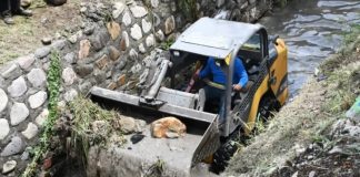 IMPORTANTE RETIRO DE RESIDUOS Y BASURA DEL CANAL PACHI GORRITI