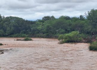 ALERTA EN EL GALPÓN POR LA CRECIDA DEL RÍO JURAMENTO