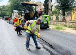REPAVIMENTAN CALLES CLAVES DEL CENTRO PARA UNA MEJOR CIRCULACIÓN VEHICULAR