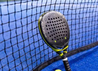 MANGIONE DENUNCIÓ A MÉDICOS QUE “PONÍAN EL DEDO Y SE IBAN A JUGAR AL PÁDEL, O A NADAR”