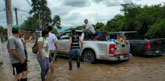 EL GOBIERNO PROVINCIAL ASISTE A FAMILIAS DE EL GALPÓN ANTE LA EMERGENCIA POR INTENSAS LLUVIAS