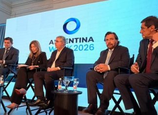 “SALTA NO SOLO MUESTRA LO QUE TIENE BAJO EL SUELO, SINO LO QUE CONSTRUYÓ SOBRE ÉL: INSTITUCIONES Y PREVISIBILIDAD”, DIJO SÁENZ EN NUEVA YORK