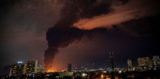 LA GUERRA CONTRA IRÁN: EL PETRÓLEO SUPERA LOS 100 DÓLARES Y DONALD TRUMP BUSCA MINIMIZAR EL AUMENTO