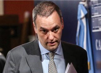 EL HIJO DE LA JUBILADA DECLARÓ QUE ADORNI LE DEBE U$S 65.000 DE SUS GASTOS Y QUE FUE UN “ACUERDO DE PALABRA”