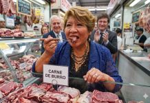 “CARNE DE BURRO COMO ‘PLATO FINO’: LA POLÉMICA DEFENSA DE VILMA BEDIA EN MEDIO DE LA CRISIS”