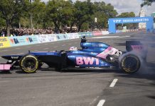 ESTALLÓ LA COLAPINTOMANIA