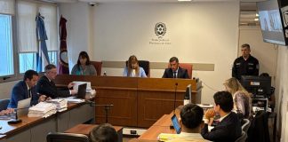 AVENIDA PARAGUAY: UNA TESTIGO CONFIRMÓ QUE EL CONDUCTOR HUYÓ CORRIENDO DEL AUTOMÓVIL