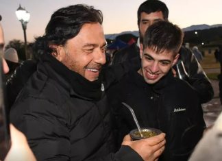 SÁENZ REAFIRMÓ SU APOYO A LOS JÓVENES EMPRENDEDORES EN LA FERIA “FUTUROS EGRESADOS”