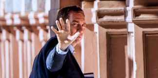 LAS MIRADAS PUESTAS EN SANTILLI