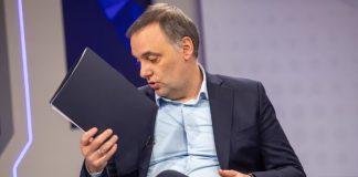 ADORNI NO RESISTE SU PROPIO ARCHIVO: LOS VIDEOS EN DONDE ADMITE NO CONOCER COMO FUNCIONA BITCOIN