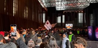PAGINA 12 DESTACA “CÓMO EL PERONISMO ORGANIZÓ LA DESPEDIDA DEL INDIO TRAS LA NEGATIVA DE MILEI”
