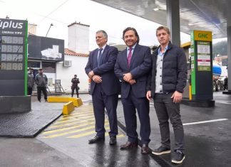 SÁENZ Y EL CEO DE YPF INAUGURARON EN SALTA LA PRIMERA REFIPLUS DEL PAÍS