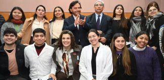 SÁENZ ANUNCIÓ BECAS PARA ESTUDIANTES DE MEDICINA Y UNA INVERSIÓN DE $2 MIL MILLONES PARA FORTALECER LAS ESCUELAS TÉCNICAS