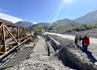 VIALIDAD NACIONAL AVANZA EN LA RECONSTRUCCIÓN DE GAVIONES Y DEFENSAS EN RUTA NACIONAL 51