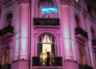 LA JUSTICIA ADVIRTIÓ A CRISTINA KIRCHNER QUE NUEVOS INCUMPLIMIENTOS PUEDEN REVOCAR SU PRISIÓN DOMICILIARIA