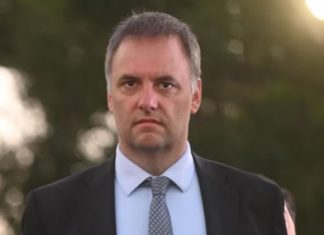 NI EL MUNDIAL NI LA FERIA JUDICIAL LOGRAN DARLE UN RESPIRO A ADORNI: DEBERÁ DAR EXPLICACIONES POR LAS INCONSISTENCIAS EN SU PATRIMONIO